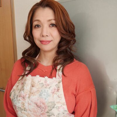 【御子柴美花】bmyb302｜佳代子｜ボインな君と。